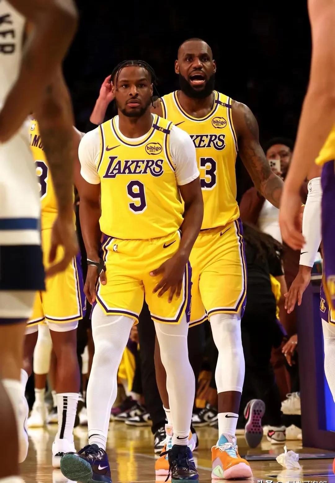 湖人王牌球员创赛季得分新高，媒体热捧，非常国际最大今天时间表示.九游游戏网