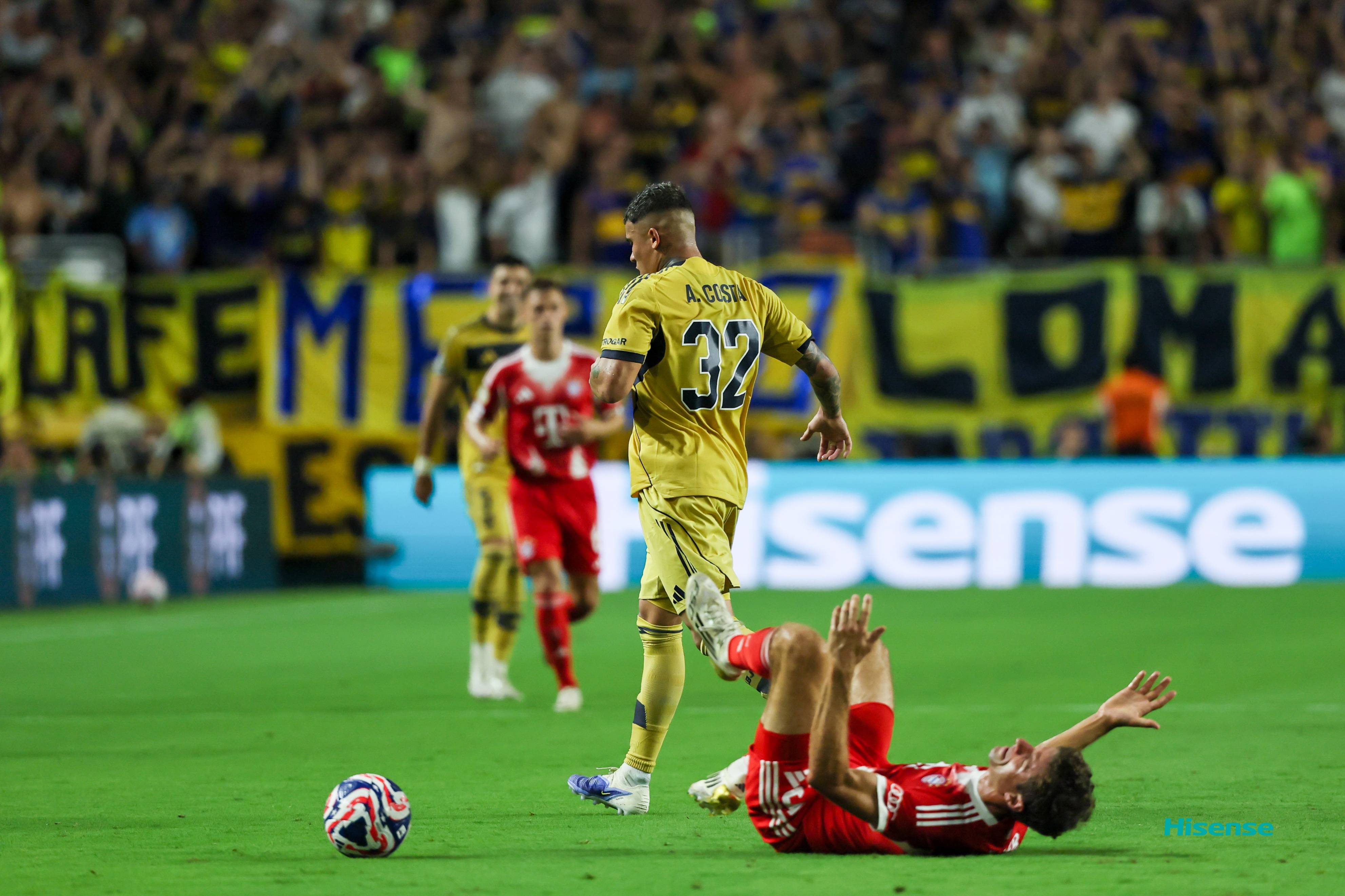 关于阿扎伦卡新星败北表现惊艳，巴黎圣日耳曼未来可期！的信息九游游戏网