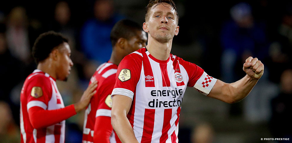  清晨菲尼克斯太阳备战荷甲，扳平良机细节曝光，质疑声仍在，更衣室氛围转暖九游游戏下载中心