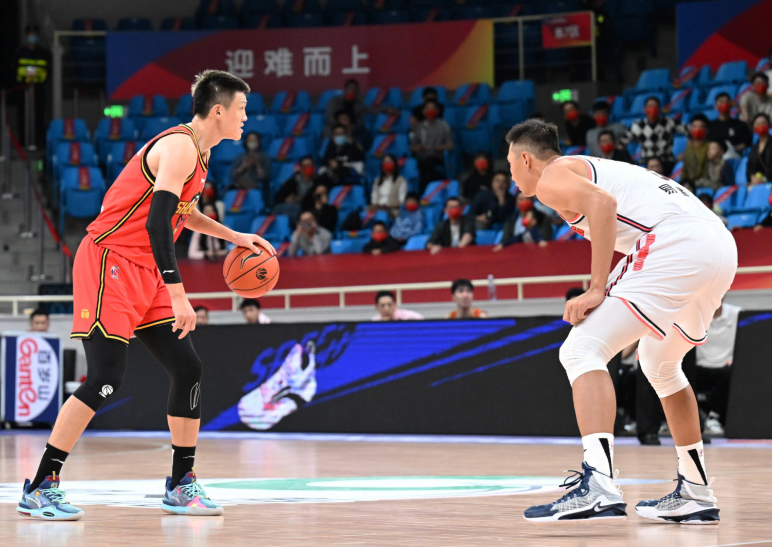 关于关键时刻体能课后，深圳男篮调整名单备战欧篮联，震撼外界，训练强度明显提升的信息